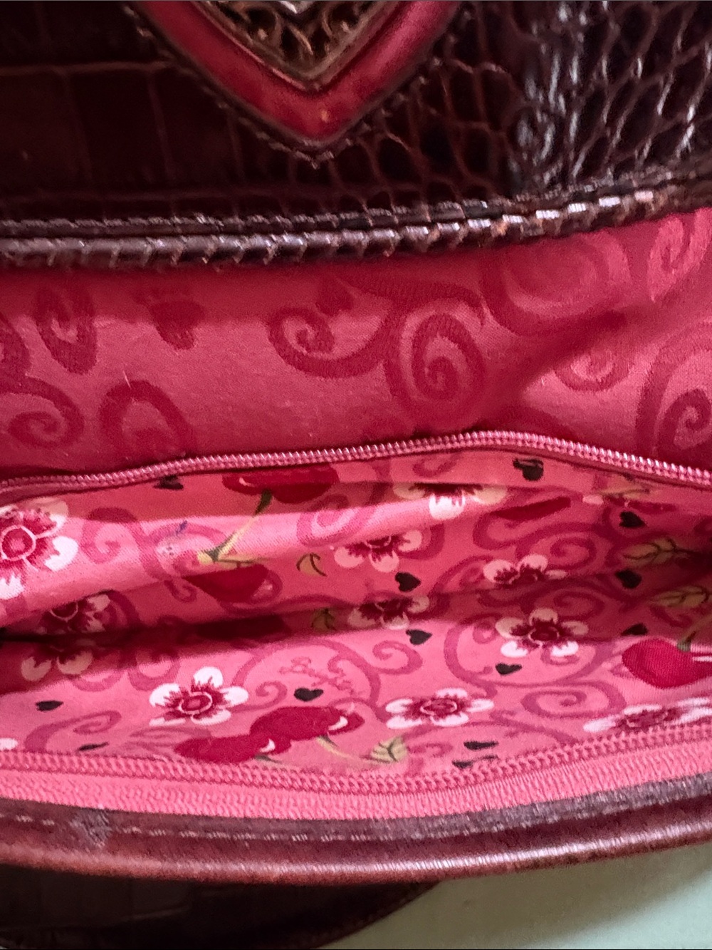 Brighton Pink and Brown Heart Travel Weekender Satchel - Picture 6 of 16